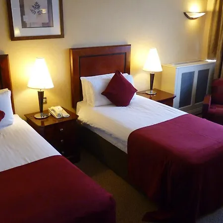 Ξενοδοχείο Clyde Court 4*