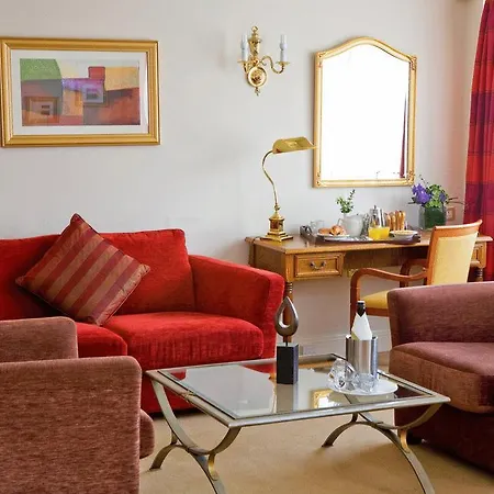 Ξενοδοχείο Clyde Court 4*